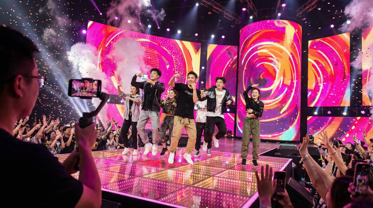 蜜芽社区舞蹈视频话题